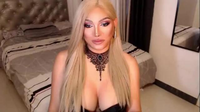 Image 11 of mistressemeraldxx Stream on Chaturbate on 1 month ago