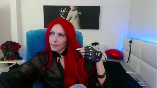 Image 4 of mistressevelyn_ Stream on Chaturbate on 11 days ago