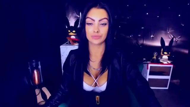 Thumbnail 1, mistressgiulya's Stream at Chaturbate, 25 months ago