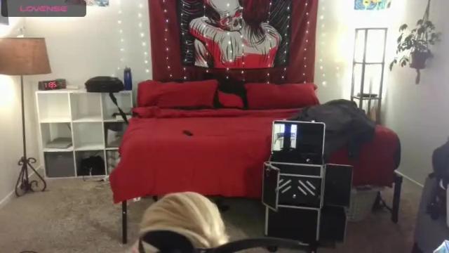Image 10 of mistressharperxo Stream on Chaturbate on 20 months ago
