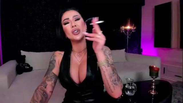 Thumbnail 3, mistresskennya's Stream at Chaturbate, 3 months ago