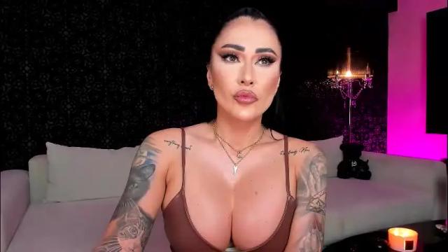 Thumbnail 1, mistresskennya's Stream at Chaturbate, 2 months ago