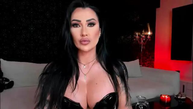 Image 3 of mistresskennya Stream on Chaturbate on 2 months ago