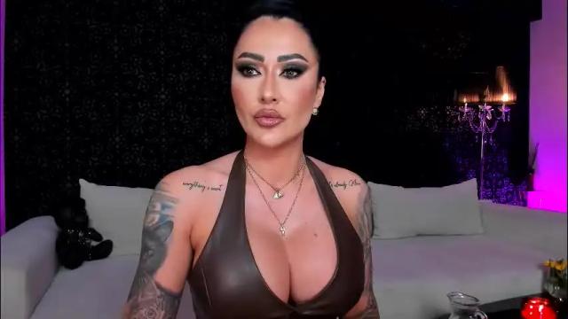 Image 12 of mistresskennya Stream on Chaturbate on 2 months ago