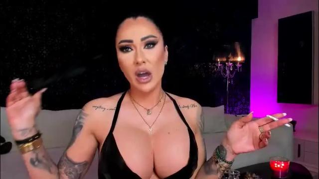 Image 12 of mistresskennya Stream on Chaturbate on 2 months ago