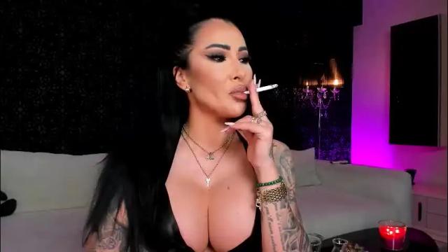 Image 7 of mistresskennya Stream on Chaturbate on 2 months ago