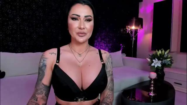 Image 6 of mistresskennya Stream on Chaturbate on 1 month ago