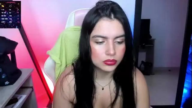 Image 2 of mistressmeredith Stream on Chaturbate on 1 month ago