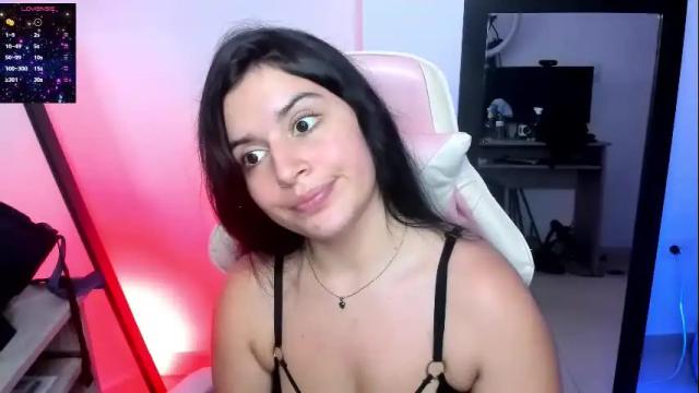 Image 12 of mistressmeredith Stream on Chaturbate on 1 month ago