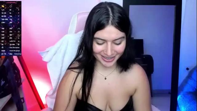 Image 2 of mistressmeredith Stream on Chaturbate on 28 days ago