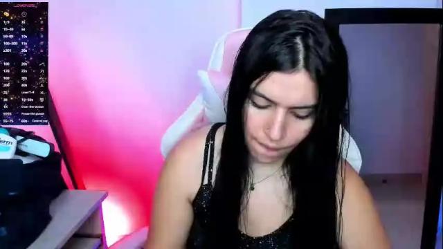 Image 2 of mistressmeredith Stream on Chaturbate on 13 days ago