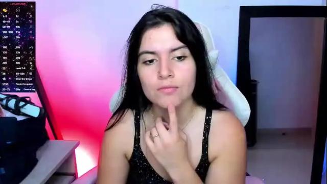 Image 8 of mistressmeredith Stream on Chaturbate on 13 days ago