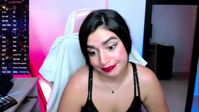 Image 7 of mistressmeredith Stream on Chaturbate on 3 days ago