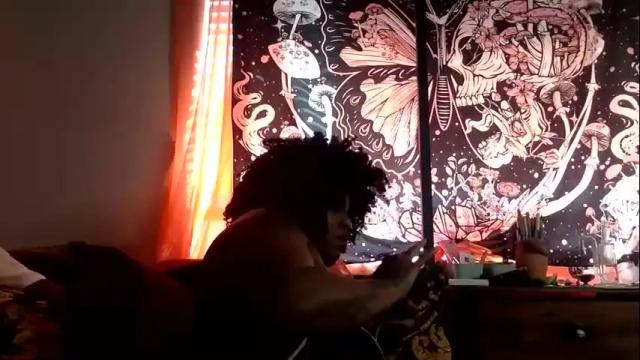 Image 4 of mistressmystii Stream on Chaturbate on 1 month ago