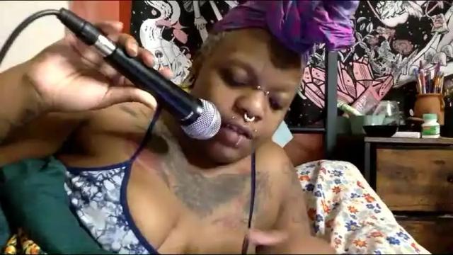 Image 4 of mistressmystii Stream on Chaturbate on 2 days ago