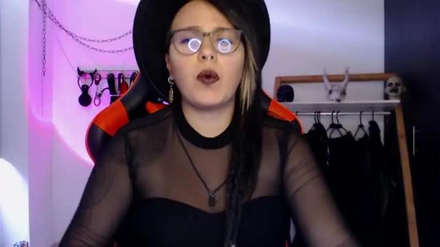 Thumbnail 1, mistresssharanam's Stream at Chaturbate, 21 months ago