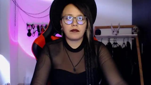 Image 3 of mistresssharanam Stream on Chaturbate on 21 months ago