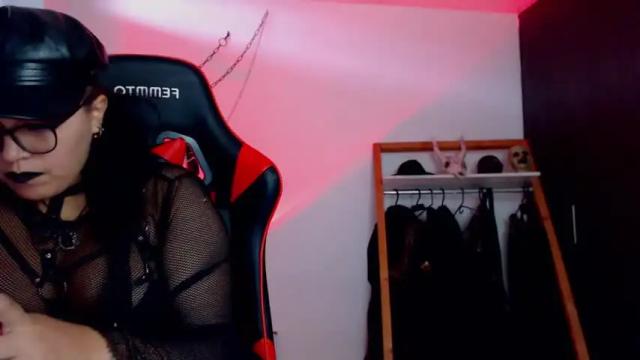 Image 3 of mistresssharanam Stream on Chaturbate on 20 months ago