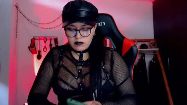 Image 8 of mistresssharanam Stream on Chaturbate on 20 months ago