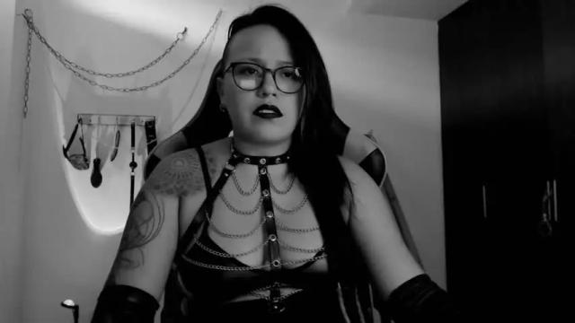Image 2 of mistresssharanam Stream on Chaturbate on 19 months ago