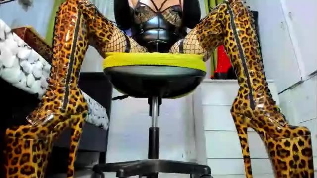 Image 10 of mistresstiffany69 Stream on Chaturbate on 2 months ago