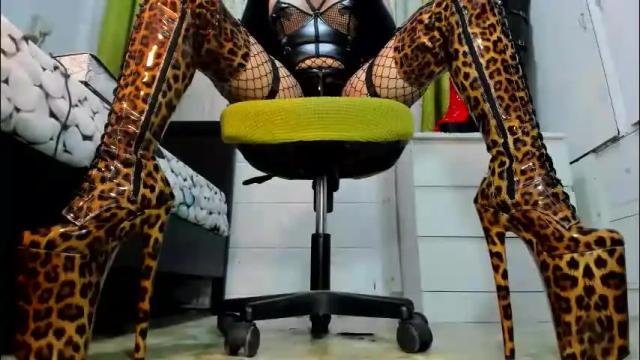 Image 4 of mistresstiffany69 Stream on Chaturbate on 1 month ago