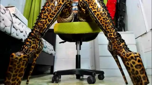Image 11 of mistresstiffany69 Stream on Chaturbate on 1 month ago