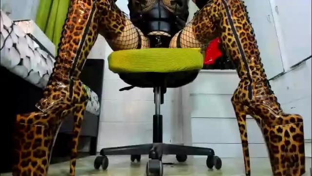 Image 10 of mistresstiffany69 Stream on Chaturbate on 25 days ago