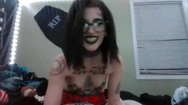 Image 6 of mistresstori2121 Stream on Chaturbate on 14 months ago