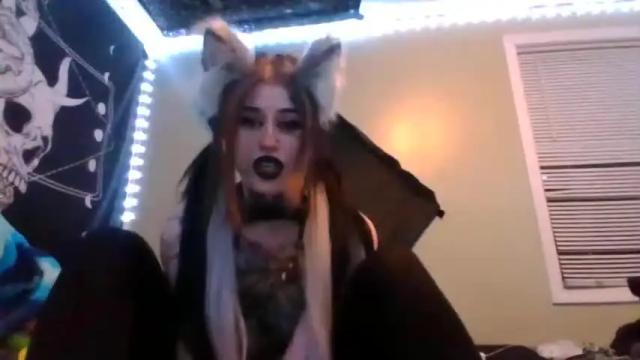 Image 3 of mistresstori2121 Stream on Chaturbate on 13 months ago