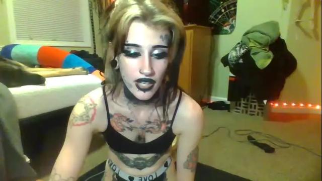 Image 3 of mistresstori2121 Stream on Chaturbate on 3 months ago