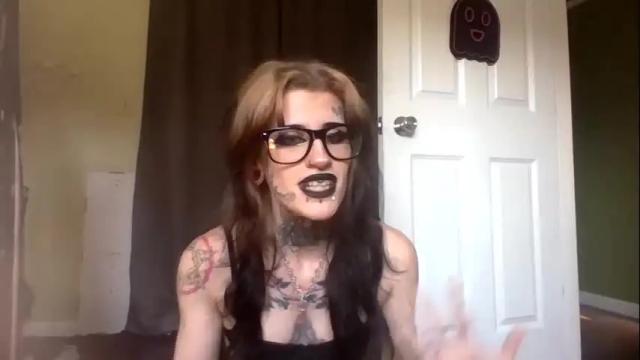 Image 3 of mistresstori2121 Stream on Chaturbate on 2 months ago