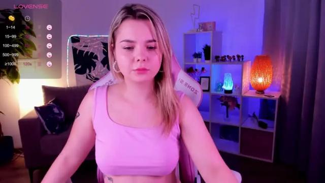 Image 4 of misty_liss Stream on Chaturbate on 16 months ago