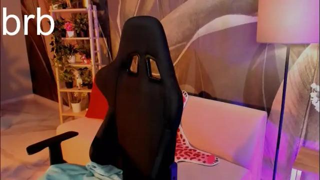 Image 6 of mistybarnes Stream on Chaturbate on 2 months ago