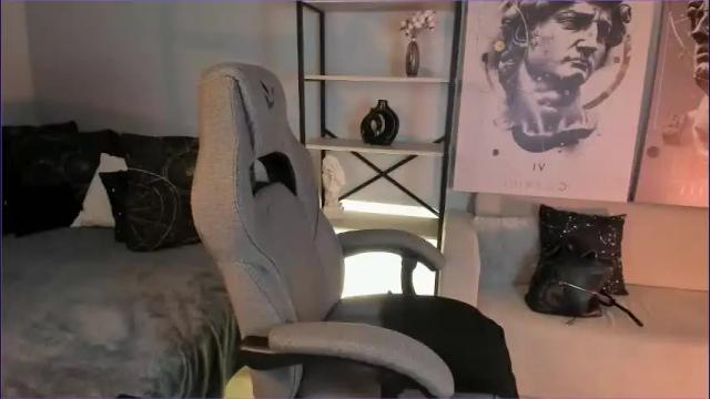 Image 12 of mistybarnes Stream on Chaturbate on 2 months ago