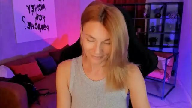 Image 3 of mistybarnes Stream on Chaturbate on 2 months ago
