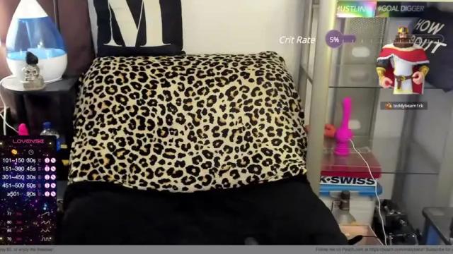 Image 12 of mistybenz Stream on Chaturbate on 14 months ago