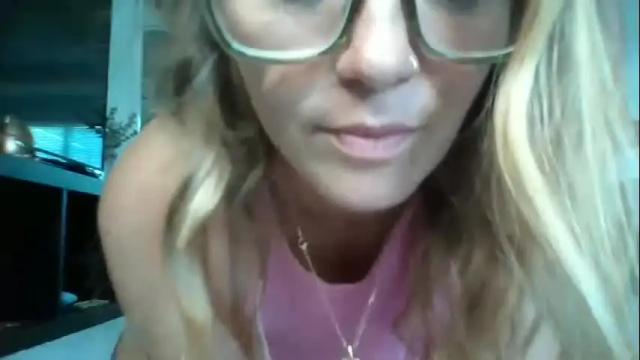 Image 2 of mistymorgan Stream on Chaturbate on 3 months ago