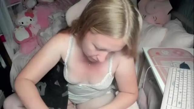 Image 7 of mistymystic Stream on Chaturbate on 10 days ago