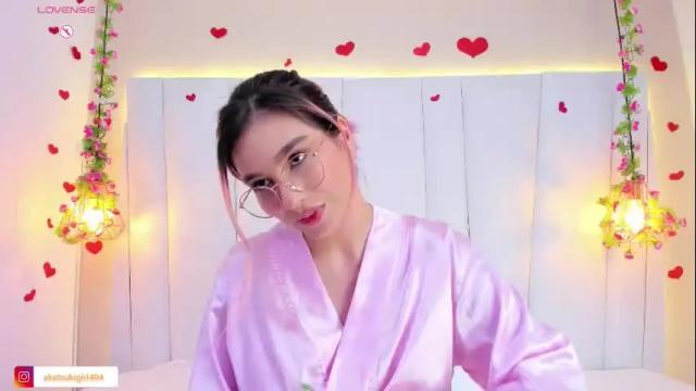 Image 2 of mitsuhax_ Stream on Chaturbate on 2 months ago