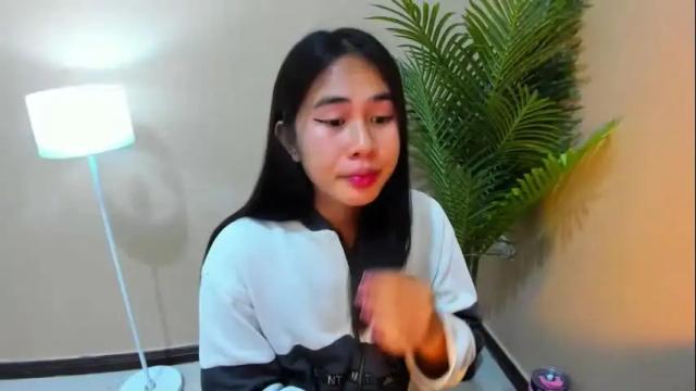 Image 6 of mitsuri_yuki Stream on Chaturbate on 2 months ago