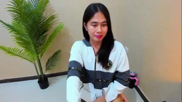 Image 3 of mitsuri_yuki Stream on Chaturbate on 2 months ago