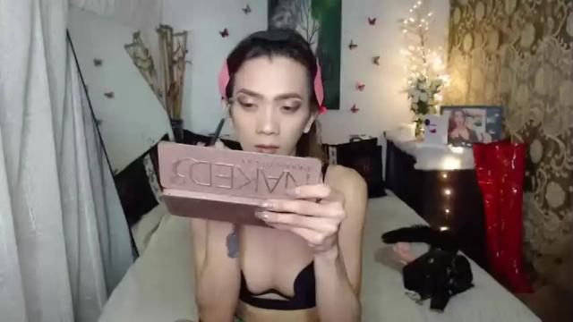 Image 10 of mitzihakku Stream on Chaturbate on 22 months ago