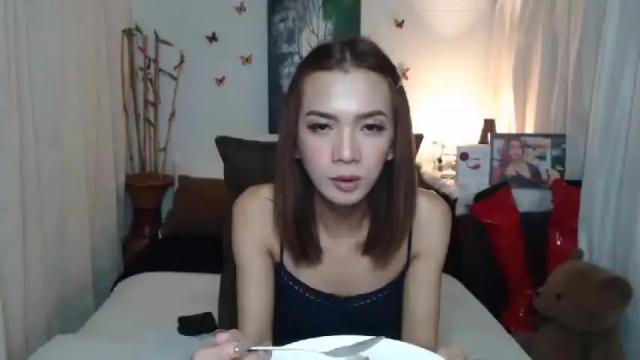 Image 4 of mitzihakku Stream on Chaturbate on 19 months ago