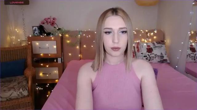 Image 6 of miuelle Stream on Chaturbate on 12 months ago