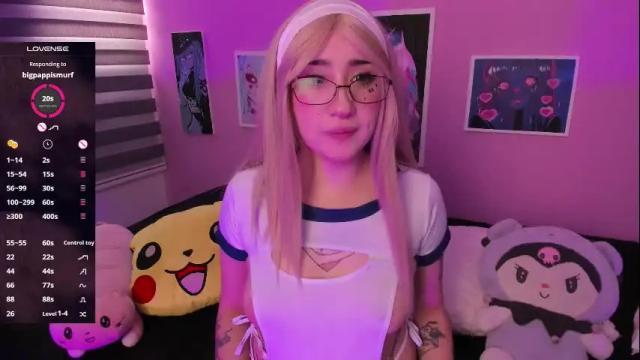 Image 3 of miwaviolet Stream on Chaturbate on 2 months ago