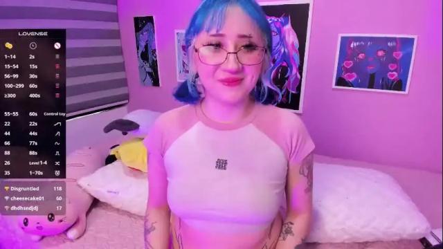 Image 2 of miwaviolet Stream on Chaturbate on 1 month ago