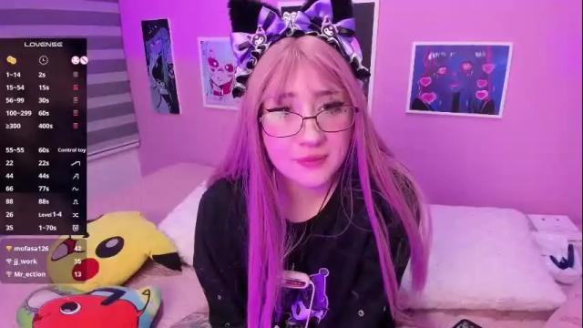 Image 10 of miwaviolet Stream on Chaturbate on 28 days ago