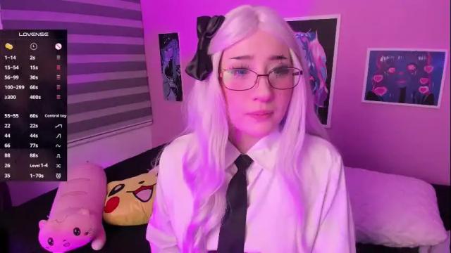 Image 2 of miwaviolet Stream on Chaturbate on 11 days ago