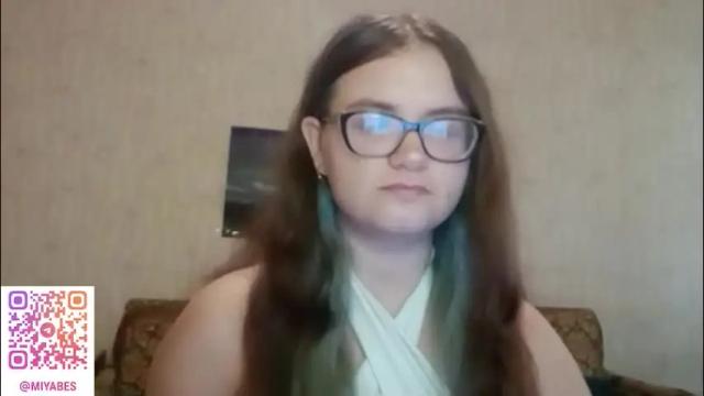 Image 2 of miyabe Stream on Chaturbate on 2 months ago